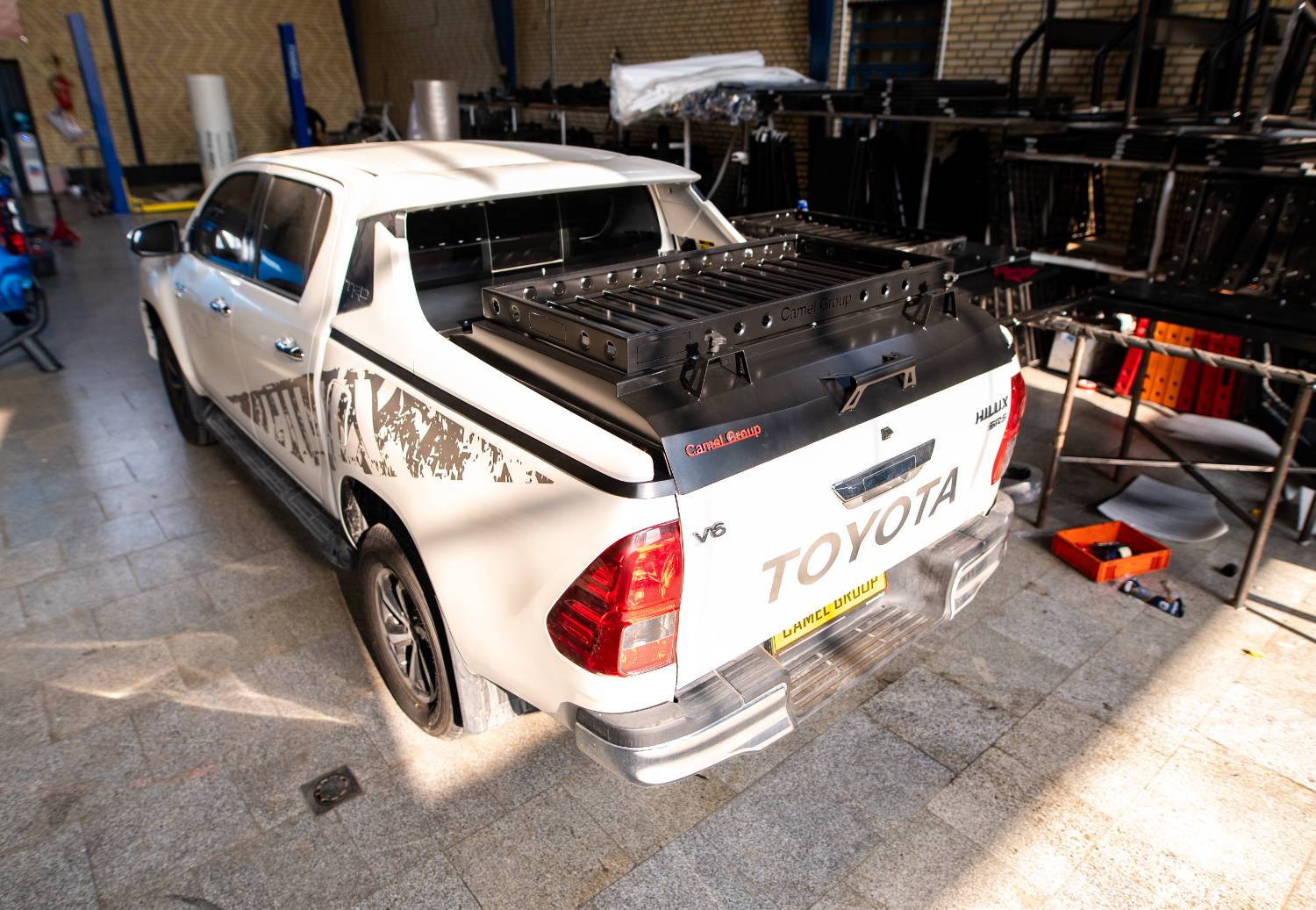 سوپرلید برقی تویوتا هایلوکس ویگو کمل آفرود - Toyota Hilux Vigo